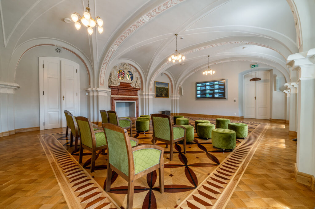 sobieszow palace inner