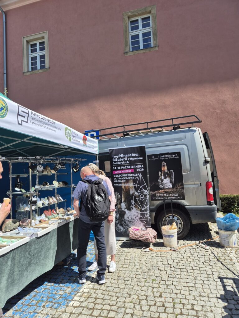 💎 Karkonoska Mineral Fair in Cieplice – A Unique Event in the Heart of the Karkonosze Region jelenie fair