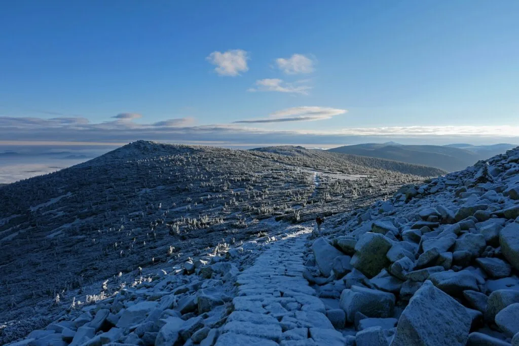 🌞 Summer in Karkonosze: The Ultimate Guide to Exploring Poland's Giant Mountains wojciech celinski